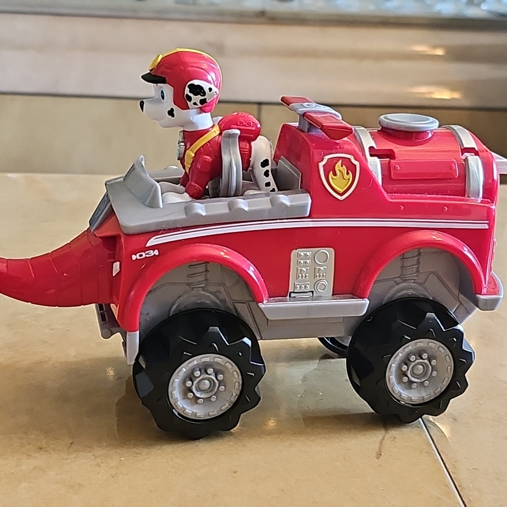 Paw Patrol Jungle Pups Marshall Vehicle & Figure Toy